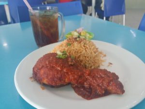 マレーシア料理「ナシレマ」