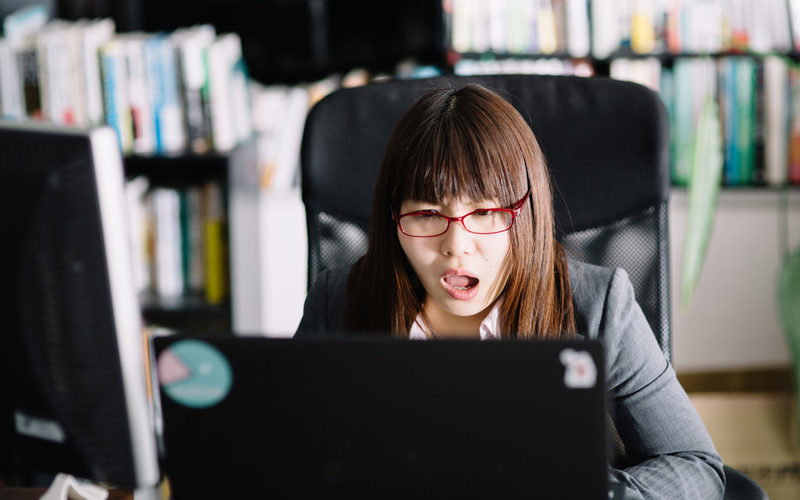 【起業したい人向け】起業するなら脱キラキラ女子!自撮りもホテルの高級スイーツも集客には繋がらない!!